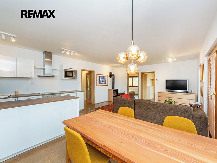 Prodej  rodinného domu 112 m², pozemek 1 325 m² - foto 8
