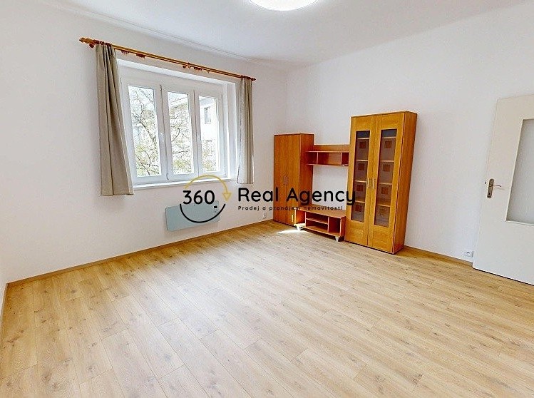 Pronájem bytu 2+kk 46 m² (Jednopodlažní) - foto 8
