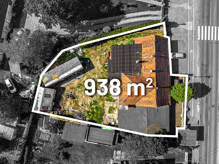 Prodej  stavebního pozemku 938 m² - foto 4