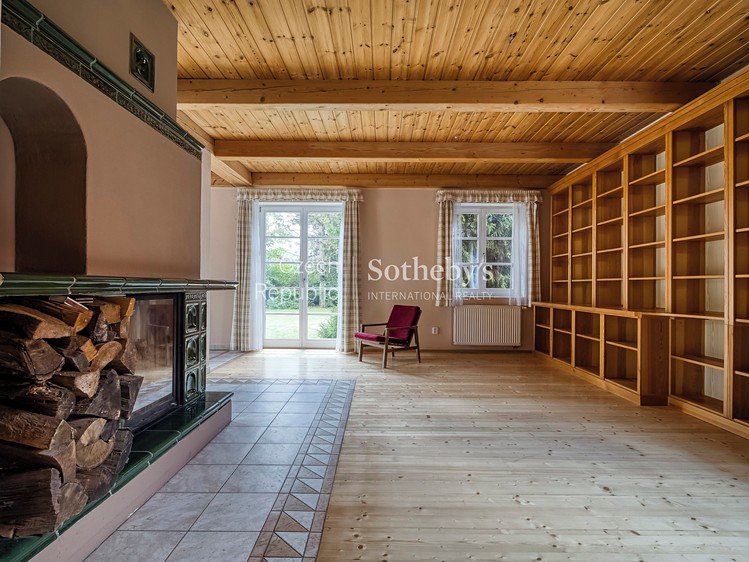 Prodej rodinného domu 331 m², pozemek 2 779 m² - foto 4