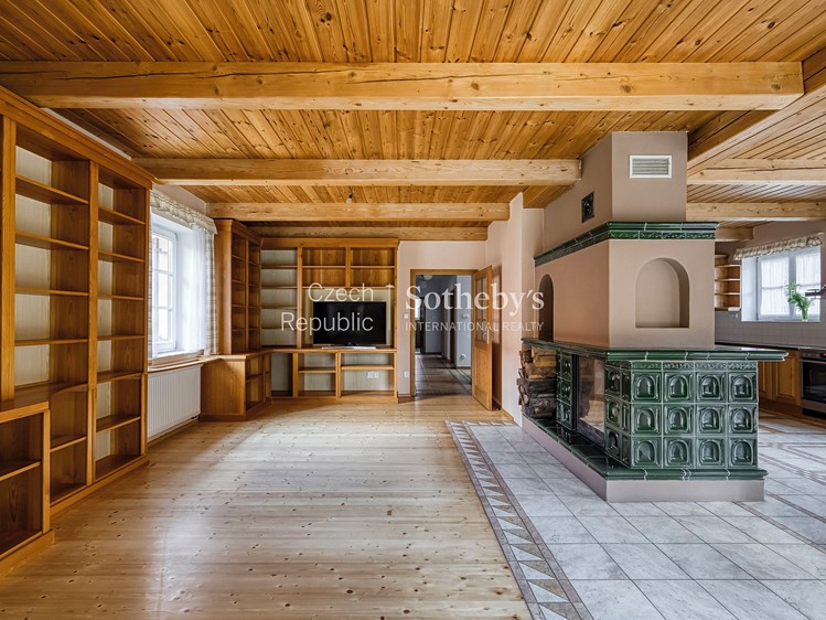 Prodej rodinného domu 331 m², pozemek 2 779 m² - foto 6