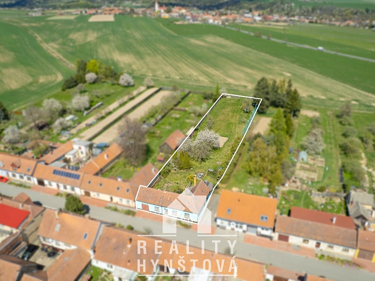Prodej rodinného domu 90 m², pozemek 1 900 m² - foto 1