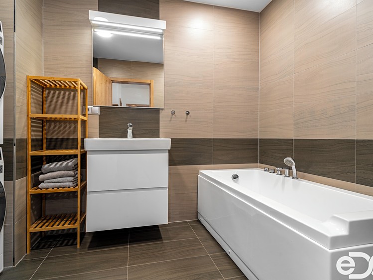 Prodej bytu 3+kk 72 m² (Jednopodlažní) - foto 3