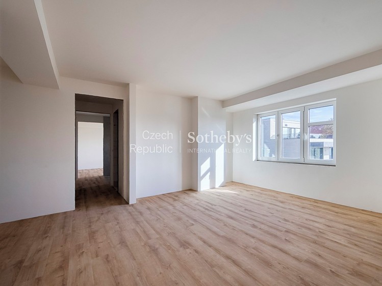 Prodej bytu 2+kk 56 m² (Jednopodlažní) - foto 4