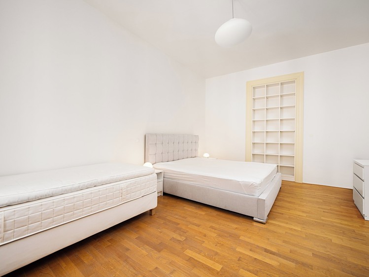 Pronájem bytu 2+kk 69 m² - foto 8