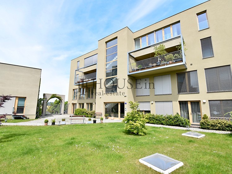 Pronájem bytu 2+kk 63 m² - foto 5