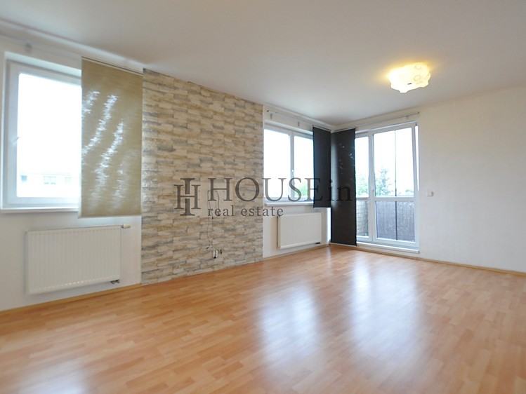 Pronájem bytu 2+1 57 m² - foto 4