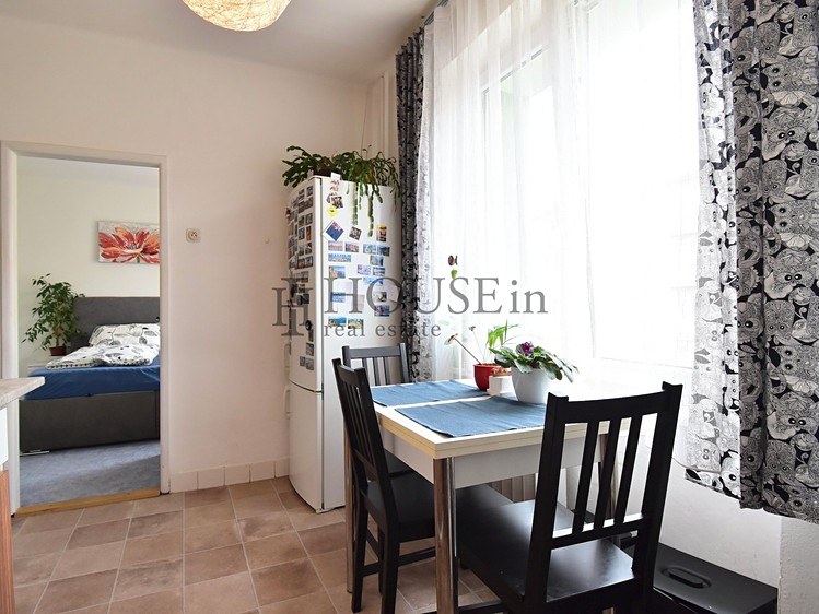 Pronájem bytu 2+1 53 m² - foto 6
