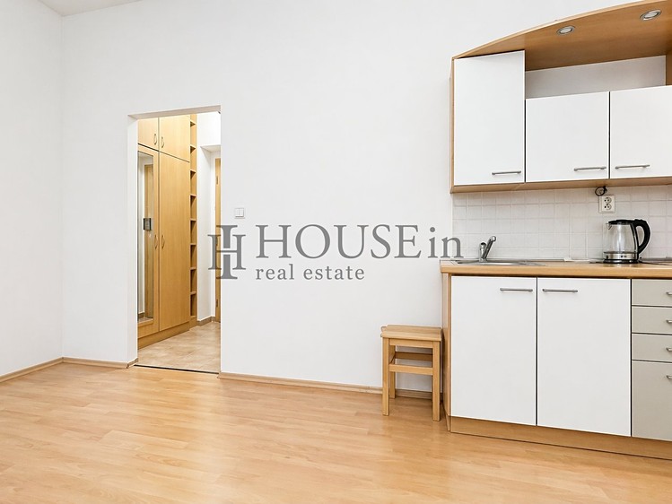 Pronájem bytu 1+kk 25 m² - foto 1
