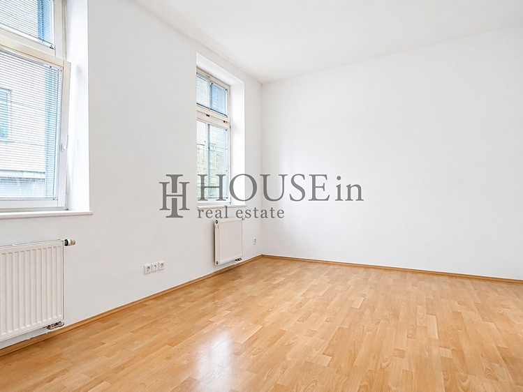 Pronájem bytu 1+kk 25 m² - foto 2