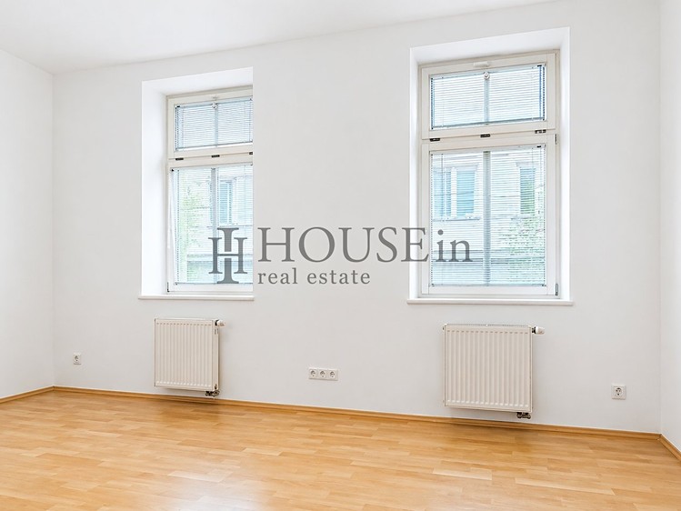 Pronájem bytu 1+kk 25 m² - foto 4