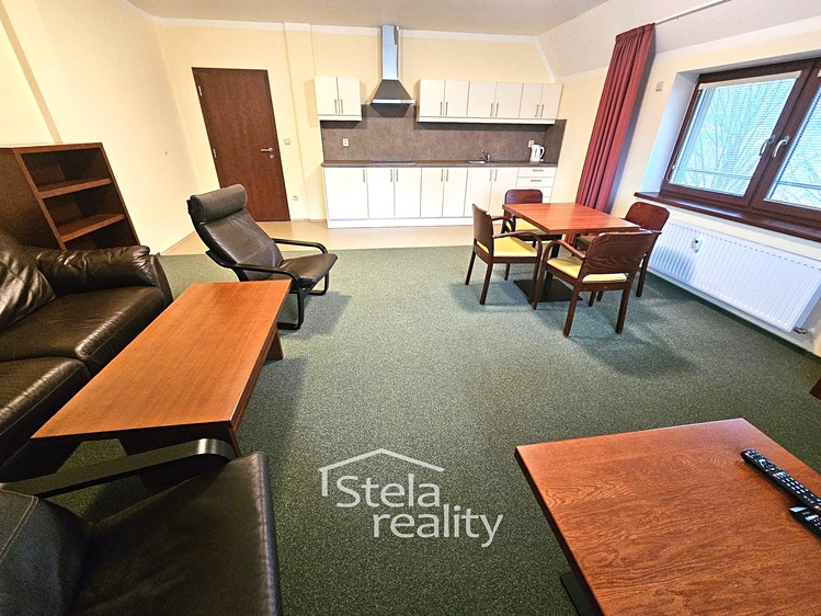 Pronájem bytu 2+kk 60 m² - foto 2