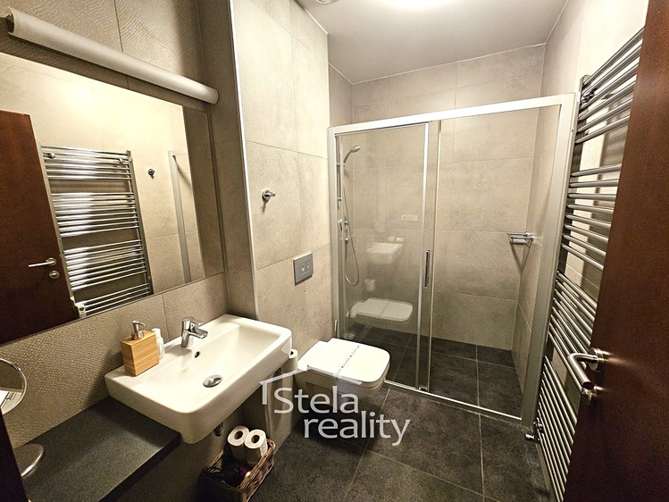 Pronájem bytu 2+kk 60 m² - foto 5