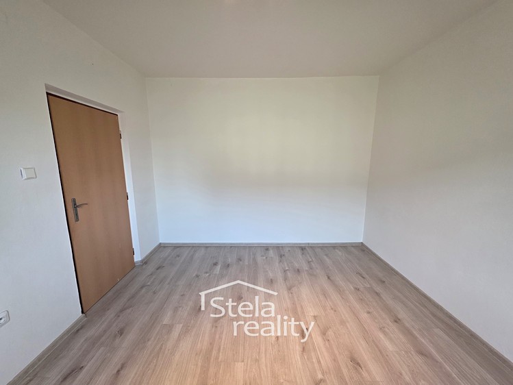 Pronájem bytu 2+1 56 m² - foto 5