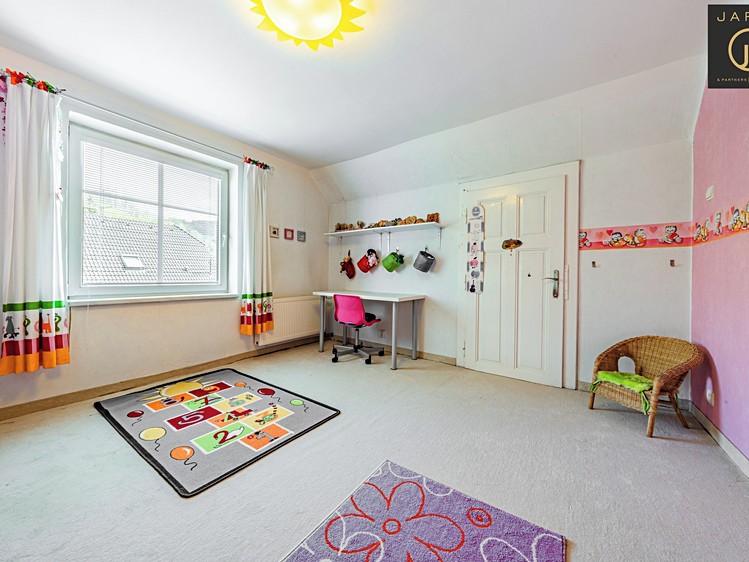 Prodej rodinného domu 136 m², pozemek 477 m² - foto 4