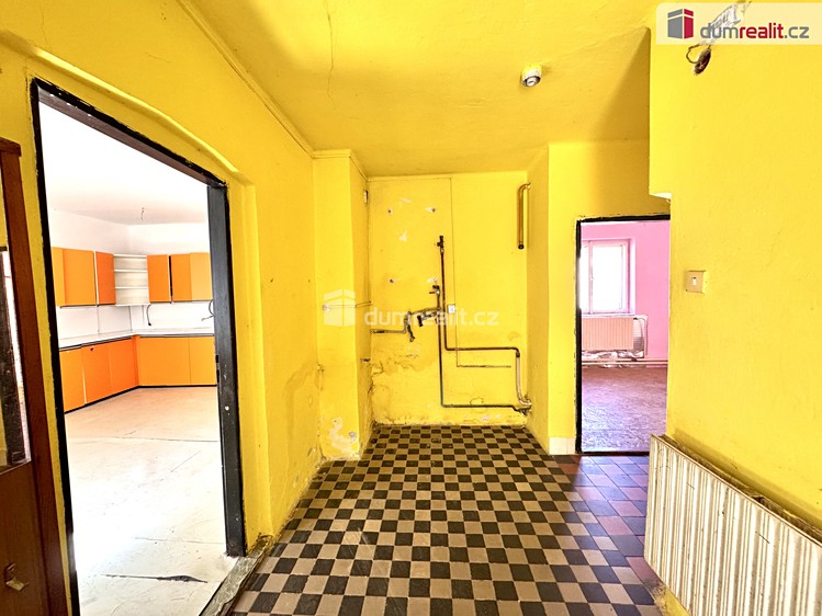 Prodej rodinného domu 108 m², pozemek 1 282 m² - foto 8