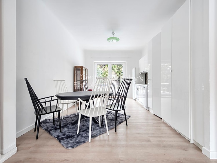Prodej rodinného domu 200 m², pozemek 140 m² - foto 4
