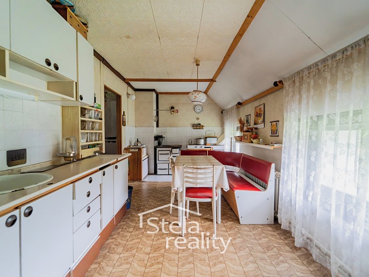 Prodej  chaty 255 m², pozemek 1 012 m² - foto 3