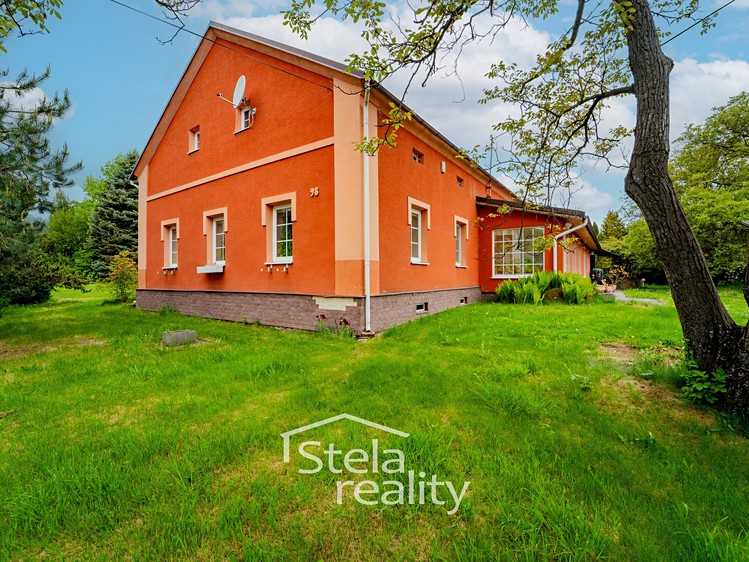 Prodej rodinného domu 321 m², pozemek 6 211 m² - foto 2