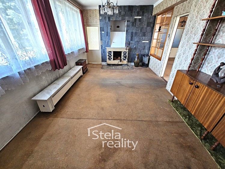 Prodej rodinného domu 205 m², pozemek 1 248 m² - foto 8