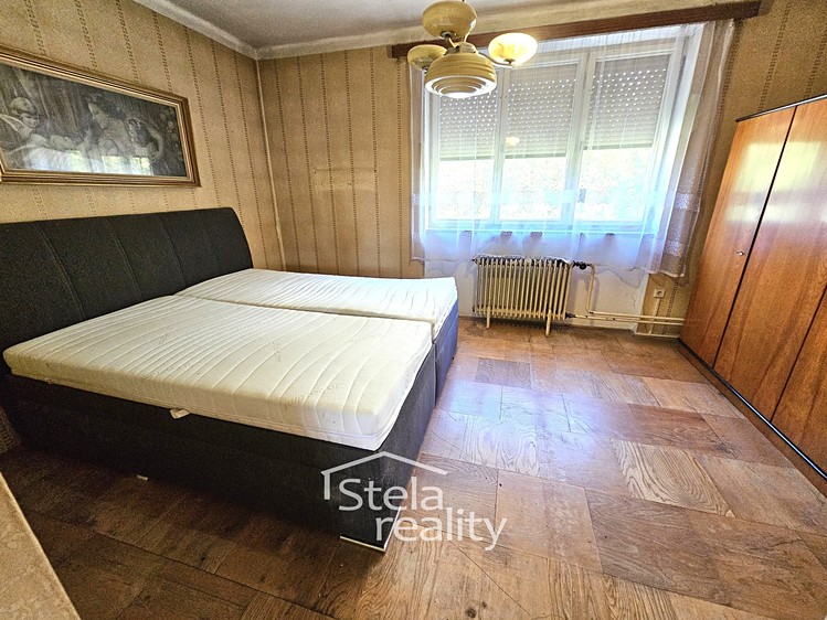 Prodej rodinného domu 205 m², pozemek 1 248 m² - foto 5