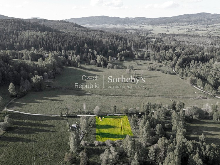 Prodej stavebního pozemku 3 286 m² - foto 6
