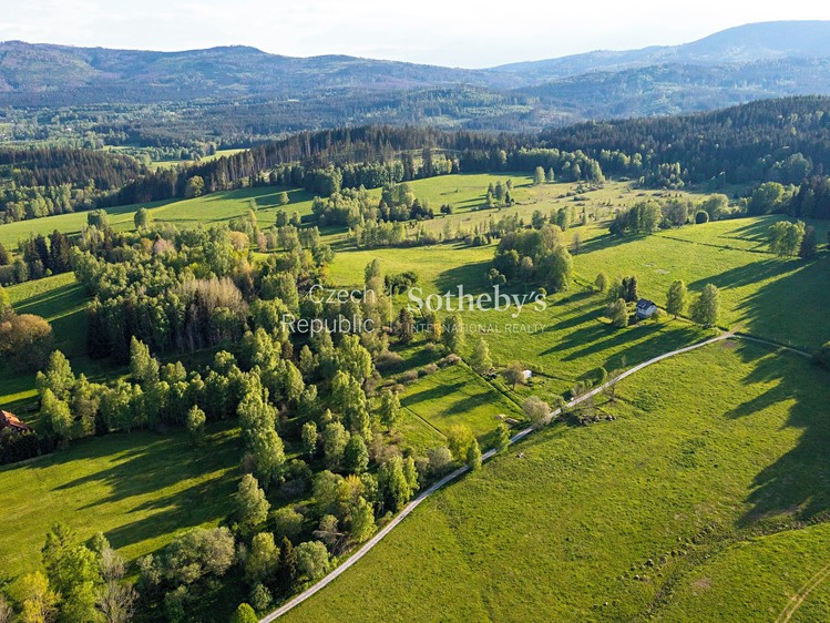 Prodej stavebního pozemku 3 286 m² - foto 3