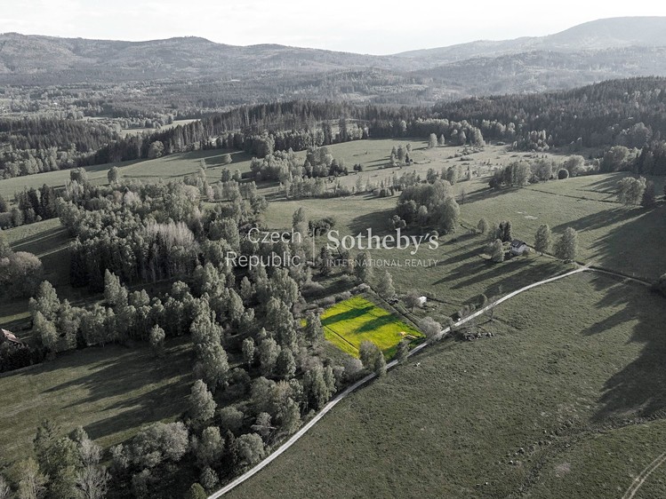 Prodej stavebního pozemku 3 286 m² - foto 4