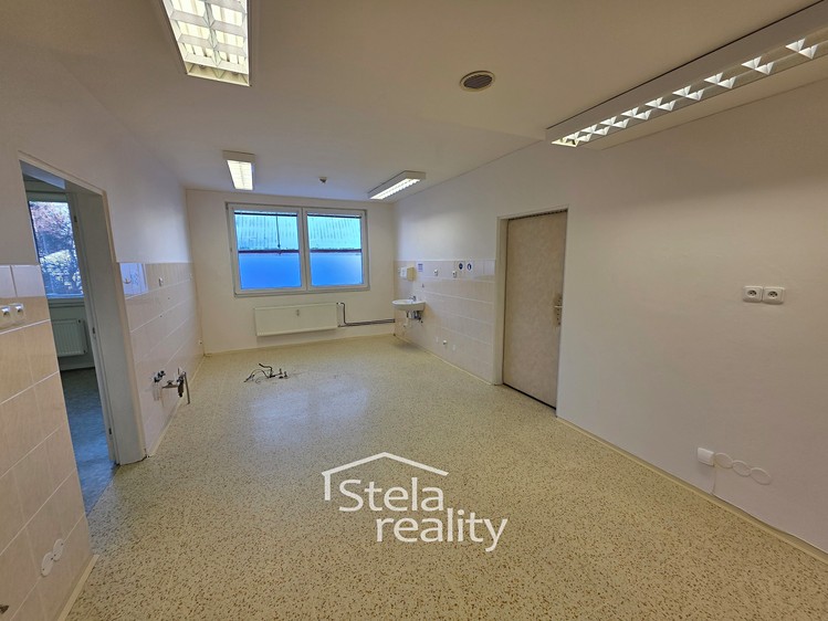 Pronájem ordinace 86 m² - foto 2