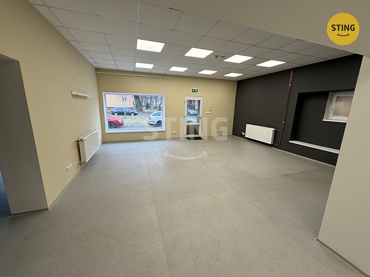 Pronájem obchodního prostoru 107 m² - foto 2