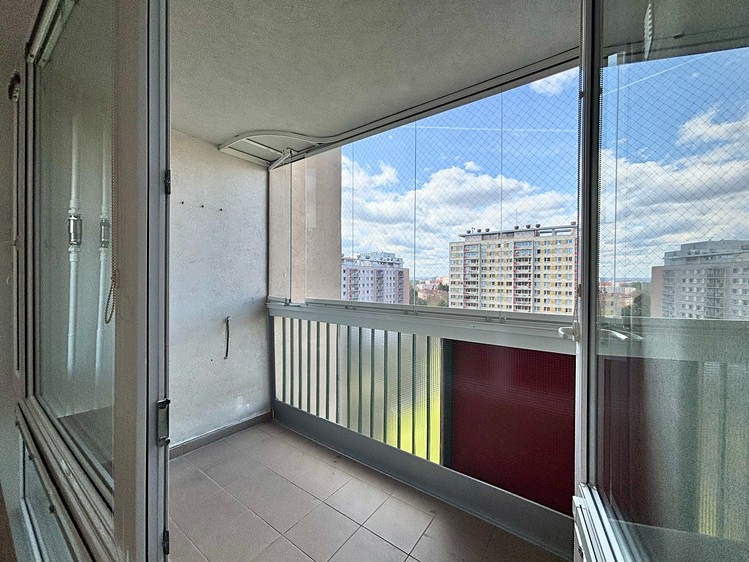 Prodej bytu 3+kk 67 m² (Jednopodlažní) - foto 2