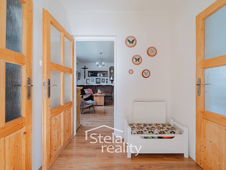 Prodej rodinného domu 105 m², pozemek 1 061 m² - foto 4