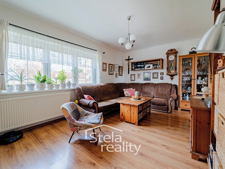 Prodej rodinného domu 105 m², pozemek 1 061 m² - foto 5