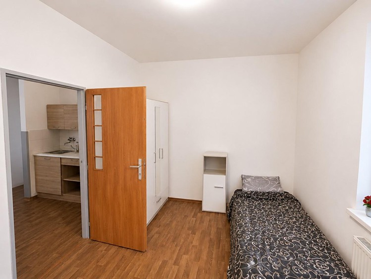 Pronájem bytu 2+kk 42 m² (Jednopodlažní) - foto 6