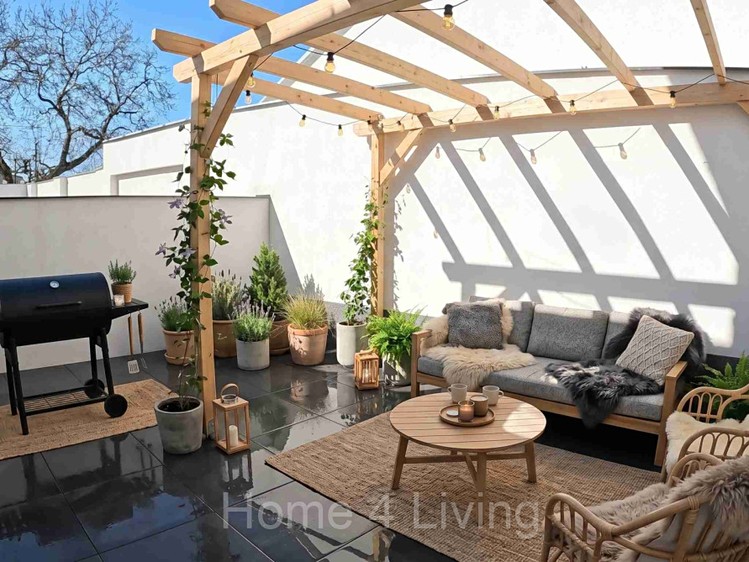 Prodej bytu 2+kk 99 m² - foto 1