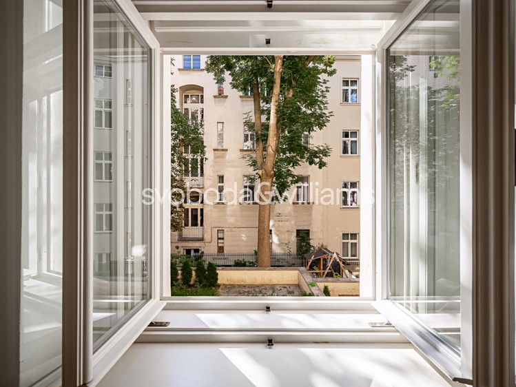 Pronájem bytu 2+kk 49 m² - foto 1