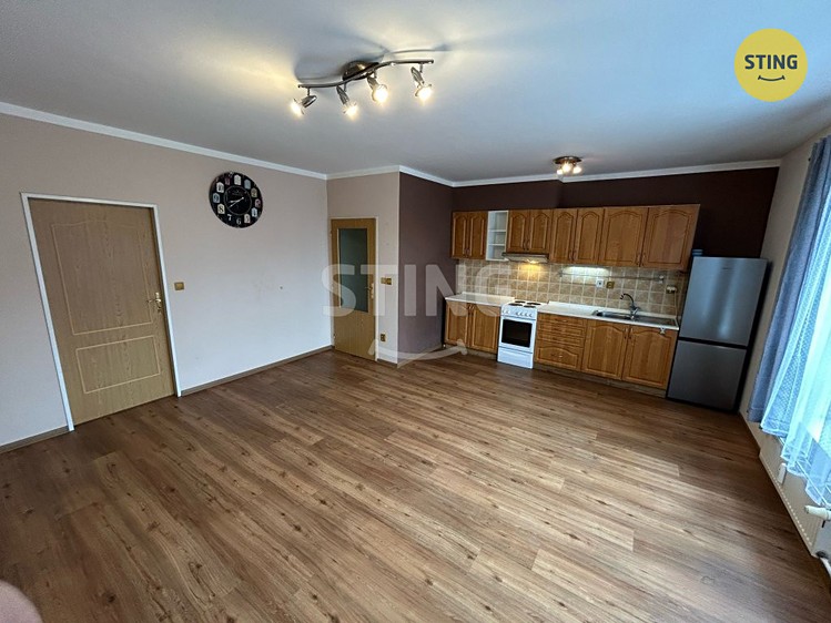 Pronájem bytu 2+kk 58 m² - foto 4