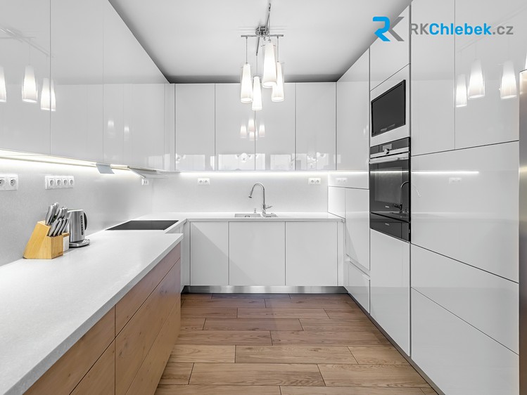 Prodej bytu 2+kk 83 m² - foto 2