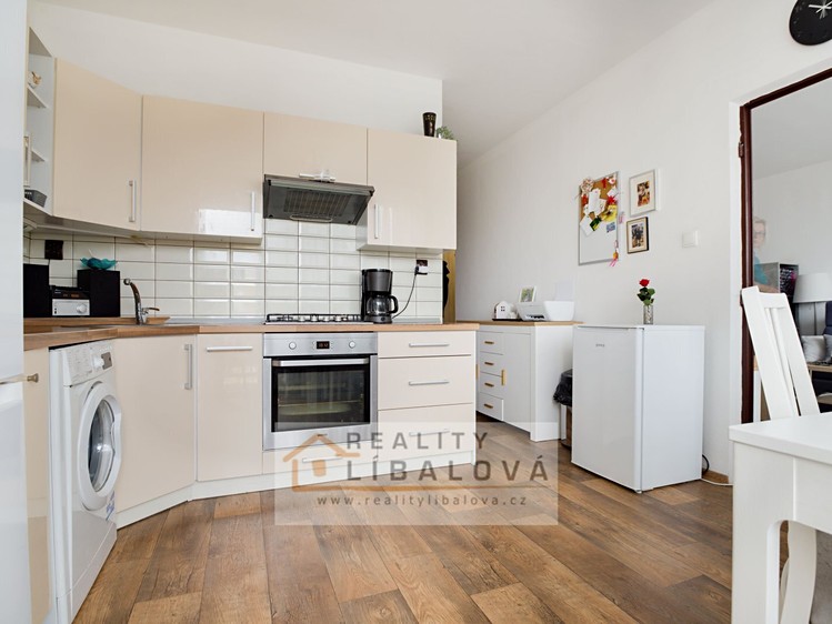 Pronájem bytu 1+1 45 m² - foto 2