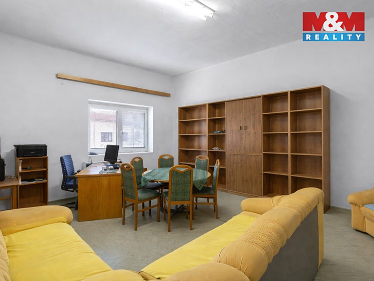 Prodej  rodinného domu 205 m², pozemek 522 m² - foto 4