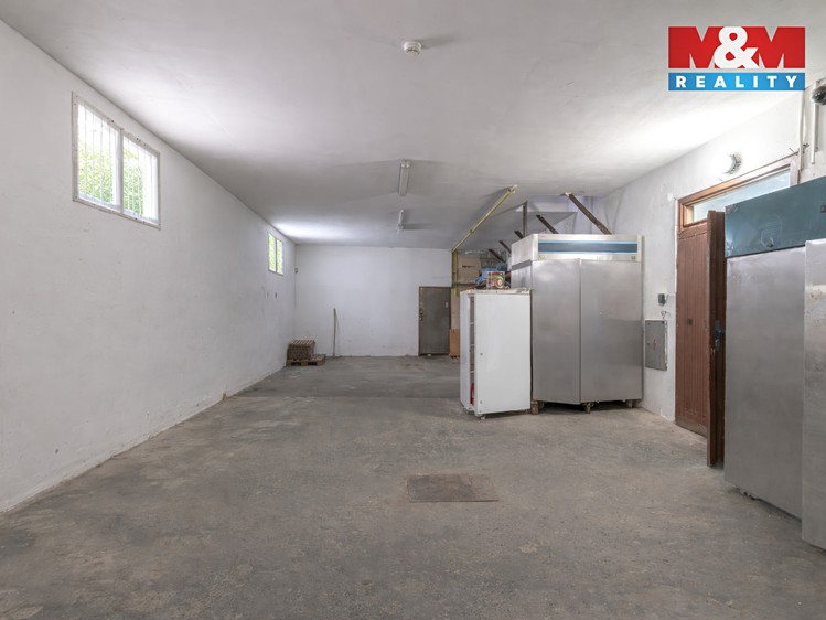 Prodej  rodinného domu 205 m², pozemek 522 m² - foto 8