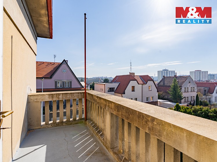 Prodej  rodinného domu 300 m², pozemek 888 m² - foto 5