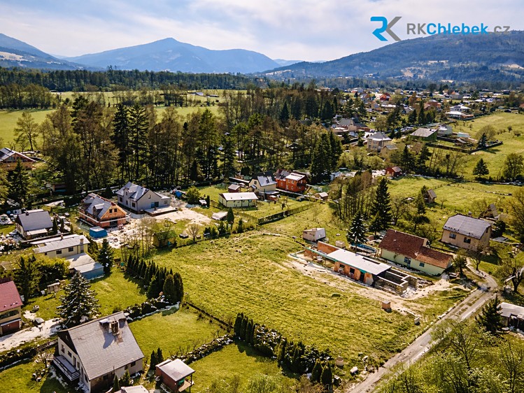 Prodej stavebního pozemku 1 288 m² - foto 6