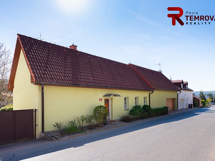 Prodej rodinného domu 276 m², pozemek 315 m² - foto 7