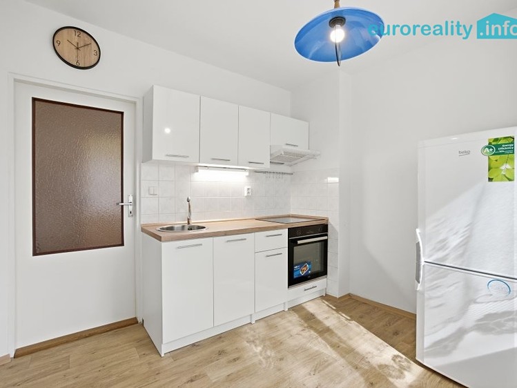 Prodej bytu 1+1 34 m² - foto 4