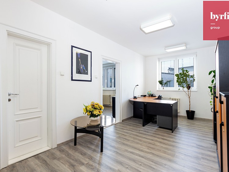 Prodej bytu 3+kk 88 m² - foto 3
