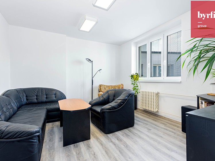 Prodej bytu 3+kk 88 m² - foto 1