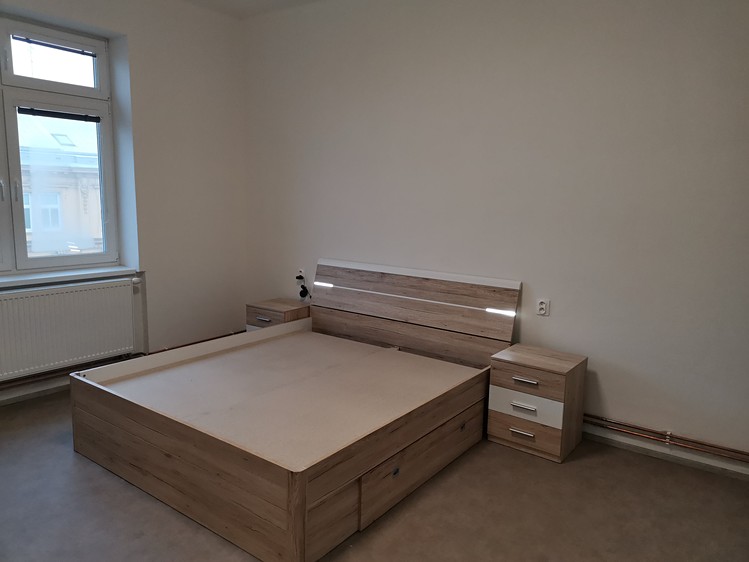 Pronájem bytu 2+1 77 m² (Jednopodlažní) - foto 5