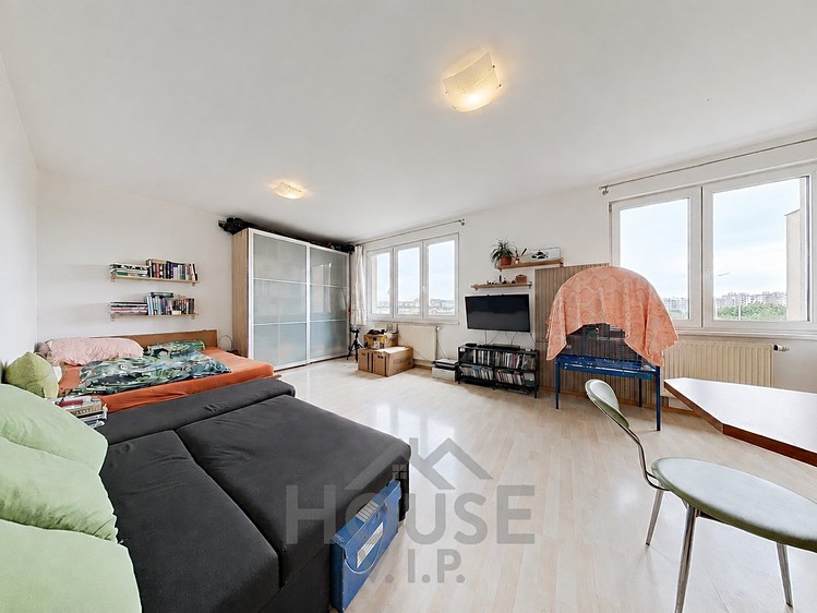 Prodej bytu 1+kk 37 m² (Jednopodlažní) - foto 5