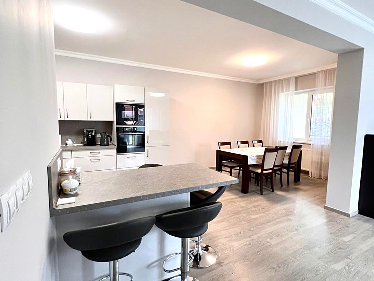 Prodej bytu 4+kk 120 m² (Jednopodlažní) - foto 5